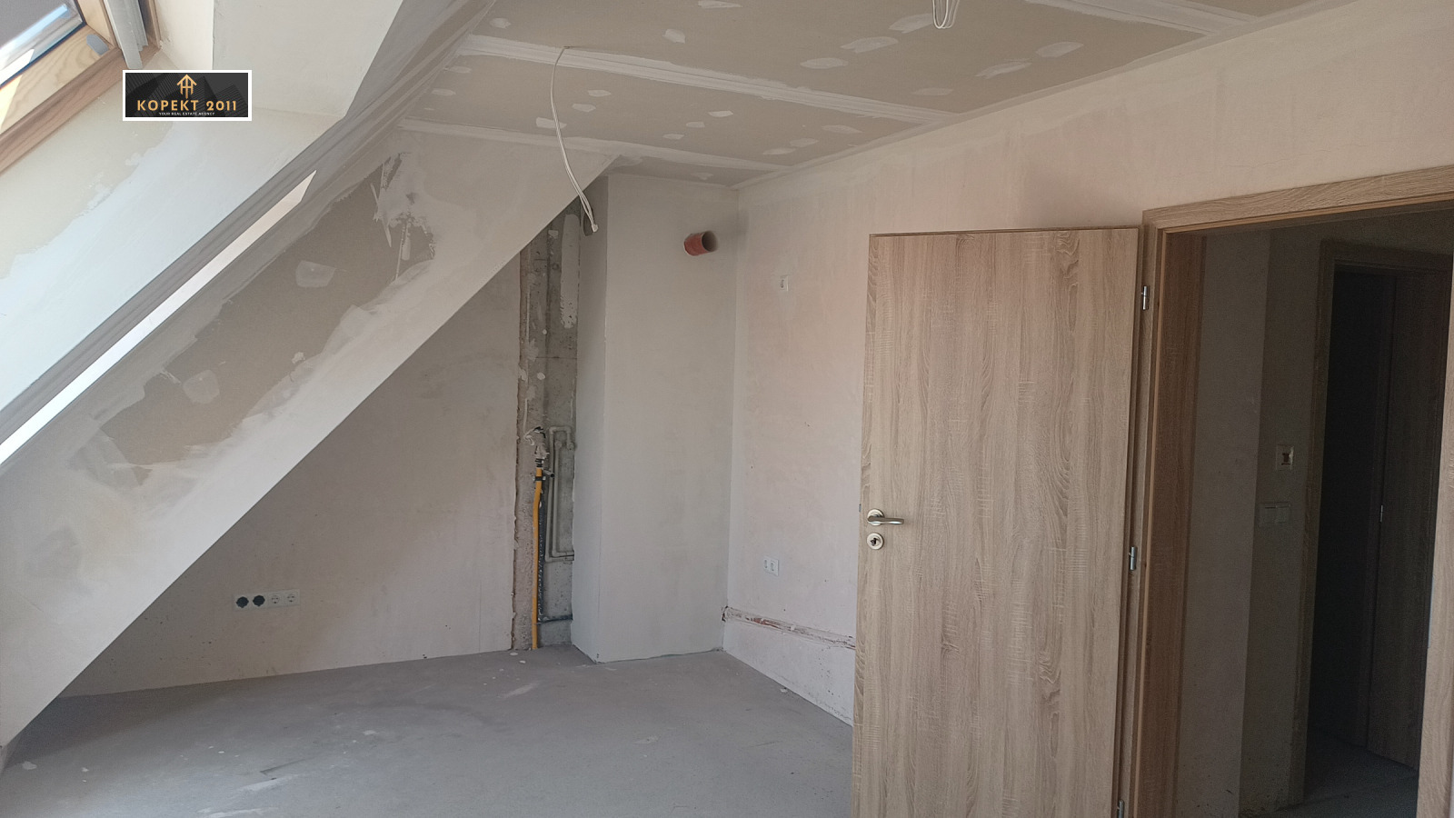 Продава 3-СТАЕН, гр. Русе, Център, снимка 2 - Апартаменти - 52602736