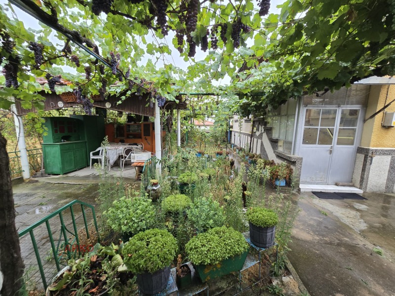 Продава КЪЩА в област Пловдив, с. Иганово - 120 кв.м / 75 000 € » 146 687.25 лв., АЙКО