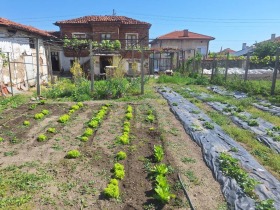 σπίτι ΤΣραντσα, περιοχή Παζαρτζίκ 1