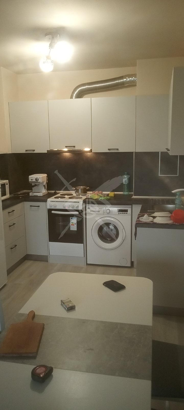 Продава 2-СТАЕН, гр. Бургас, област Бургас, снимка 1 - Aпартаменти - 47074110