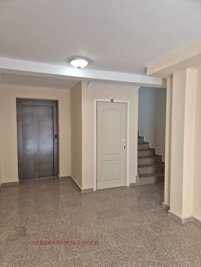 Продава 2-СТАЕН, гр. Пловдив, Прослав, снимка 5 - Апартаменти - 52456088