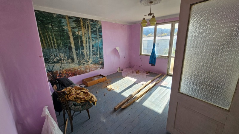 Продава ЕТАЖ ОТ КЪЩА, гр. Разград, Житница, снимка 4 - Етаж от къща - 52155492