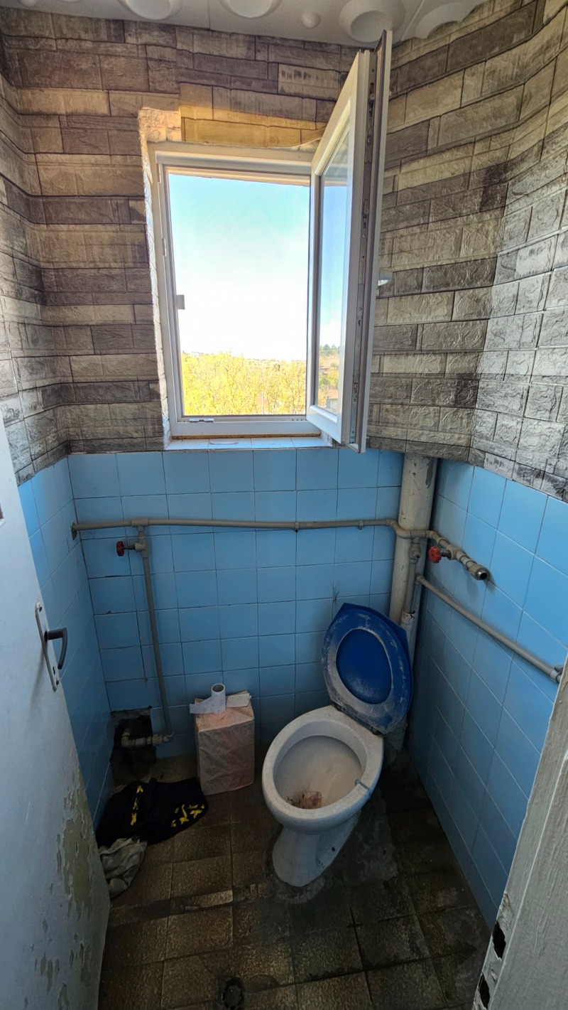 Продава ЕТАЖ ОТ КЪЩА, гр. Разград, Житница, снимка 10 - Етаж от къща - 52155492