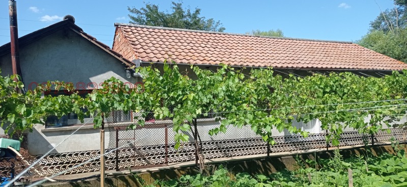 Продава КЪЩА, гр. Ловеч, Продимчец, снимка 5 - Къщи - 52842121