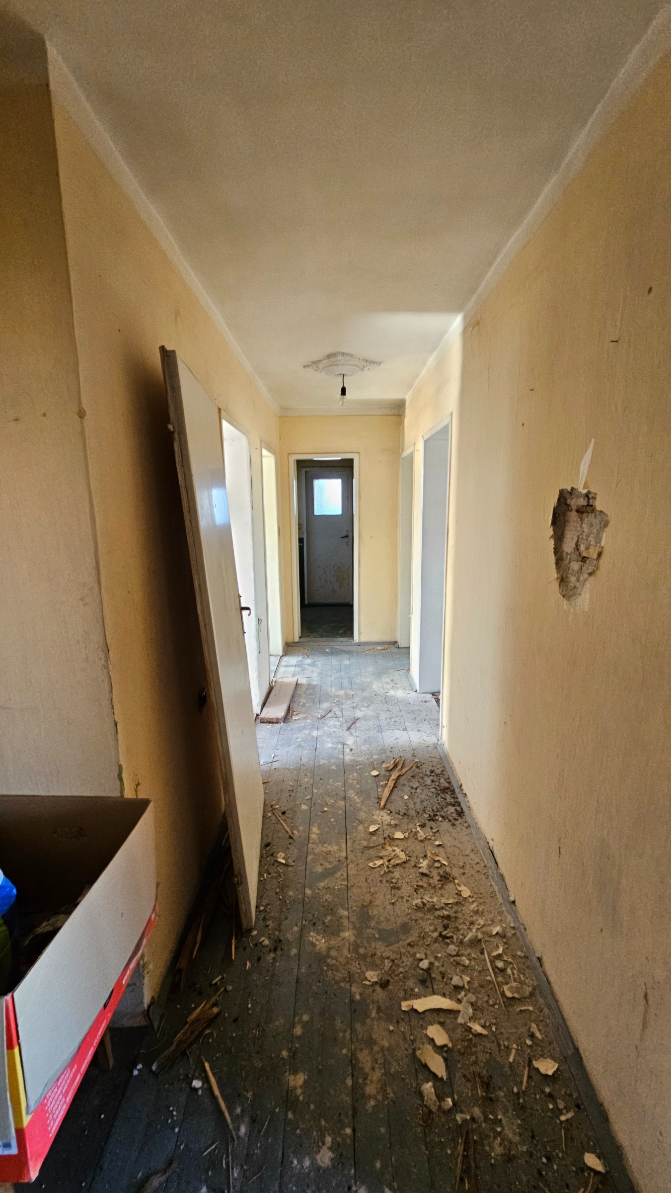 Продава ЕТАЖ ОТ КЪЩА, гр. Разград, Житница, снимка 2 - Етаж от къща - 54412934