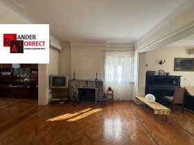 3 slaapkamers Tsentar, Sofia 11