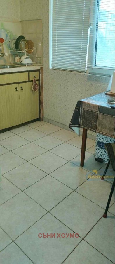 Продава 2-СТАЕН, област Велико Търново, гр. Горна Оряховица • 68500 € / 133974.36 лв. • 44280050 1