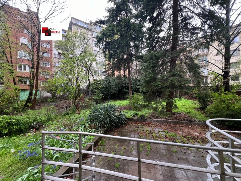 Продава  4-стаен град София , Център , 180 кв.м | 36966473 - изображение [17]