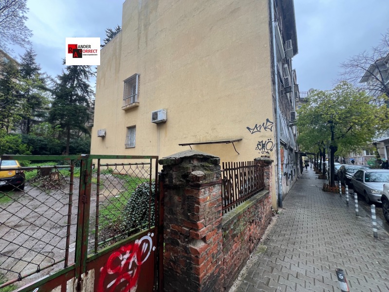 Продава  4-стаен град София , Център , 180 кв.м | 36966473 - изображение [2]