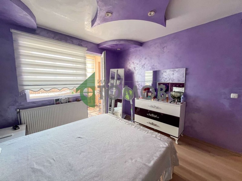 Продава  4-стаен град Шумен , Боян Българанов 2 , 103 кв.м | 79839431 - изображение [9]