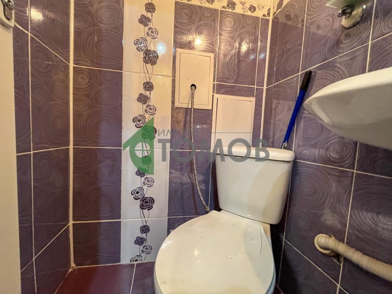 Продава  4-стаен град Шумен , Боян Българанов 2 , 103 кв.м | 79839431 - изображение [16]