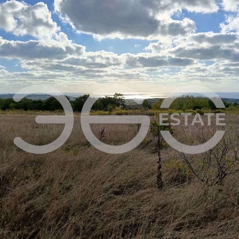 À venda  Trama Varna , m-t Borovec - iug , 5128 m² | 82368007