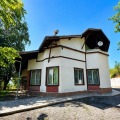 Продава ХОТЕЛ, с. Мездрея, област Монтана, снимка 1