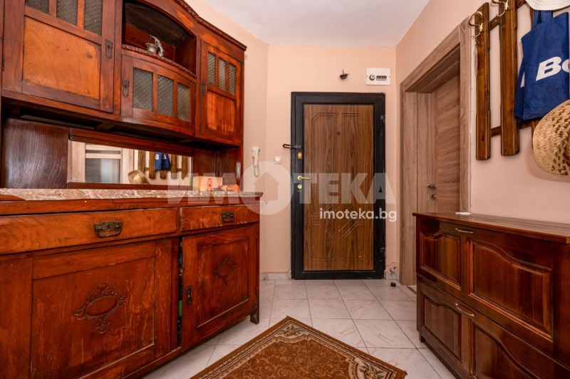 In vendita  1 camera da letto Plovdiv , Tsentar , 76 mq | 42674741 - Immagine [11]