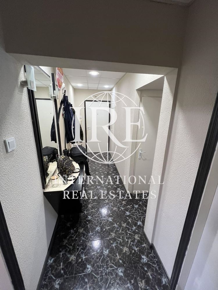 Продава 4-СТАЕН, гр. Варна, Младост 1, снимка 4 - Апартаменти - 53861487