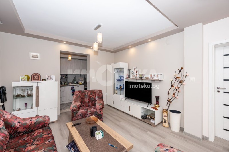 Продава КЪЩА, гр. Куклен, област Пловдив, снимка 13 - Къщи - 52398397