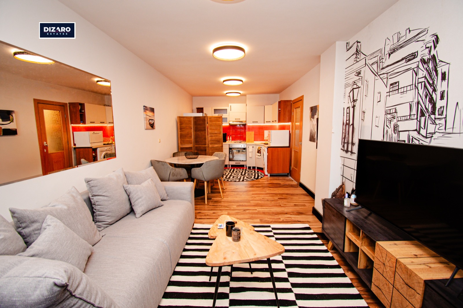 Продава 2-СТАЕН, гр. София, Център