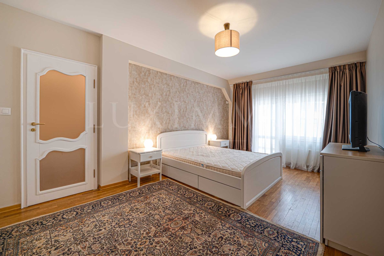 Продава 3-СТАЕН, гр. София, Център, снимка 8 - Апартаменти - 54608232