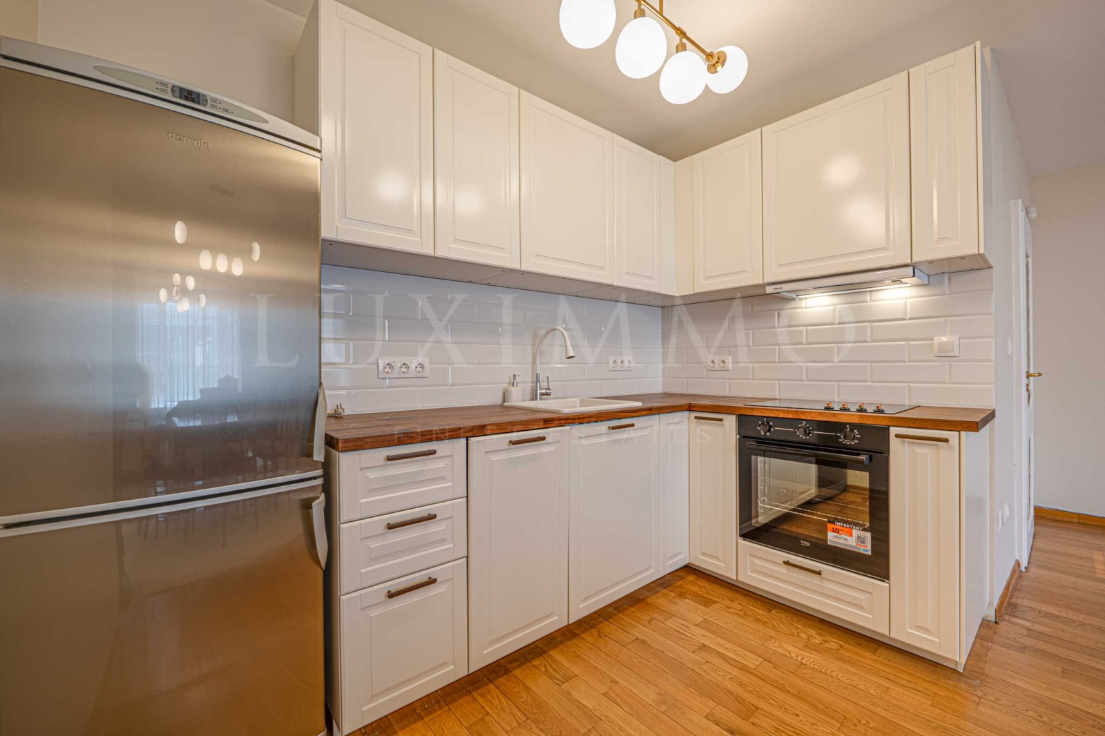 Продава 3-СТАЕН, гр. София, Център, снимка 5 - Апартаменти - 54608232