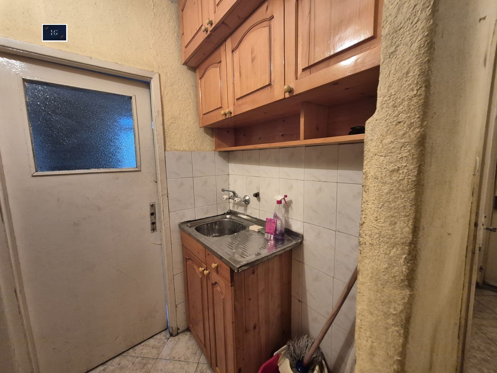 Продава 3-СТАЕН, гр. Бургас, Изгрев, снимка 2 - Апартаменти - 56085423