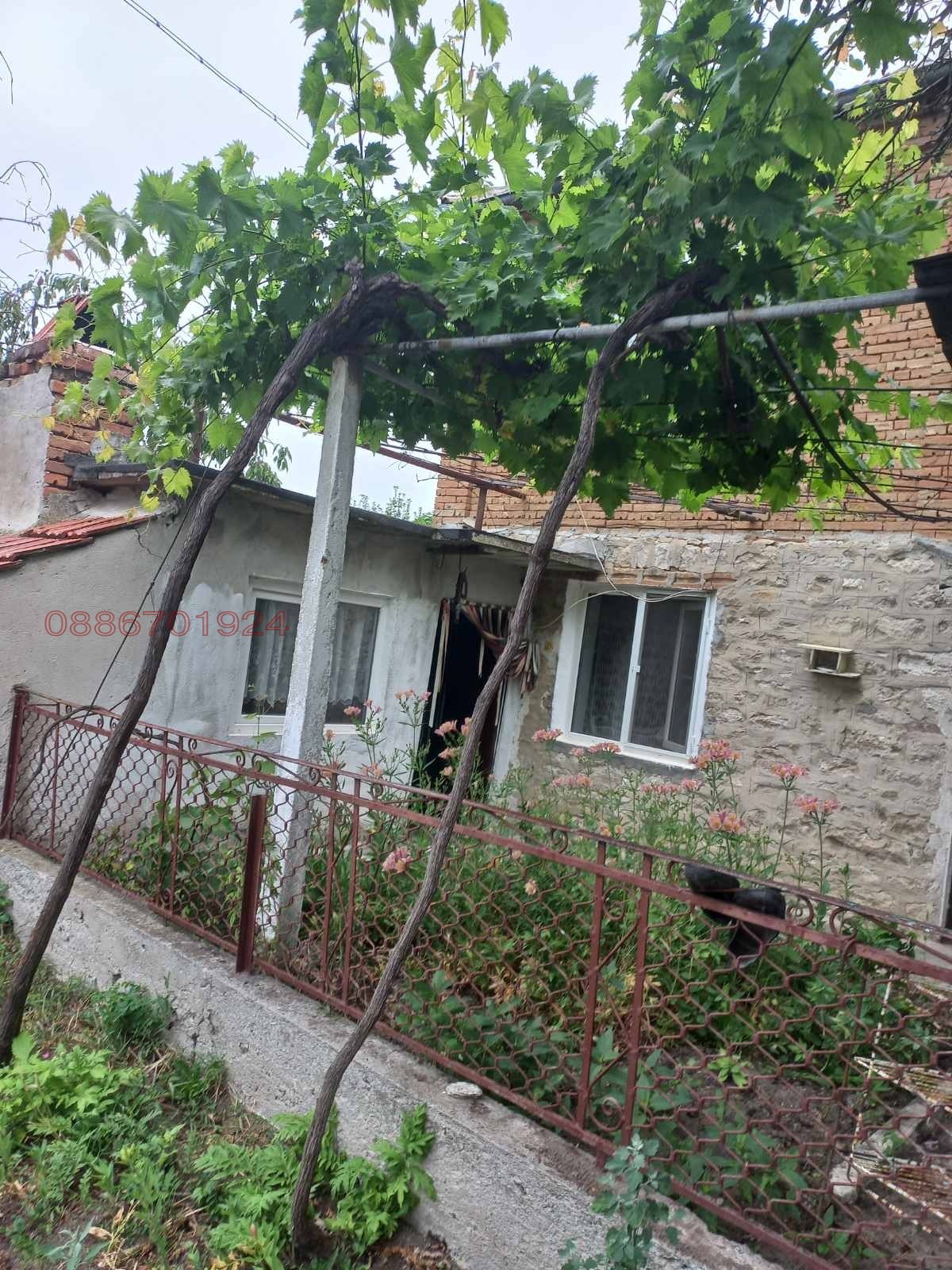 Продава КЪЩА, с. Здравец, област Варна, снимка 3 - Къщи - 55155621