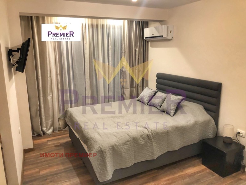 Продается  2 спальни Варна , Център , 80 кв.м | 92813541