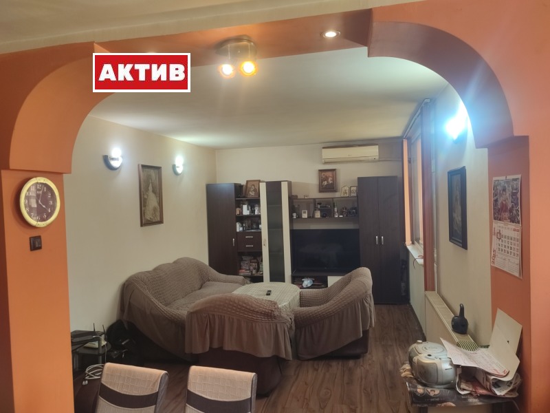 For Sale  3 bedroom Targovishte , Varosha , 106 sq.m | 91680982 - image [3]