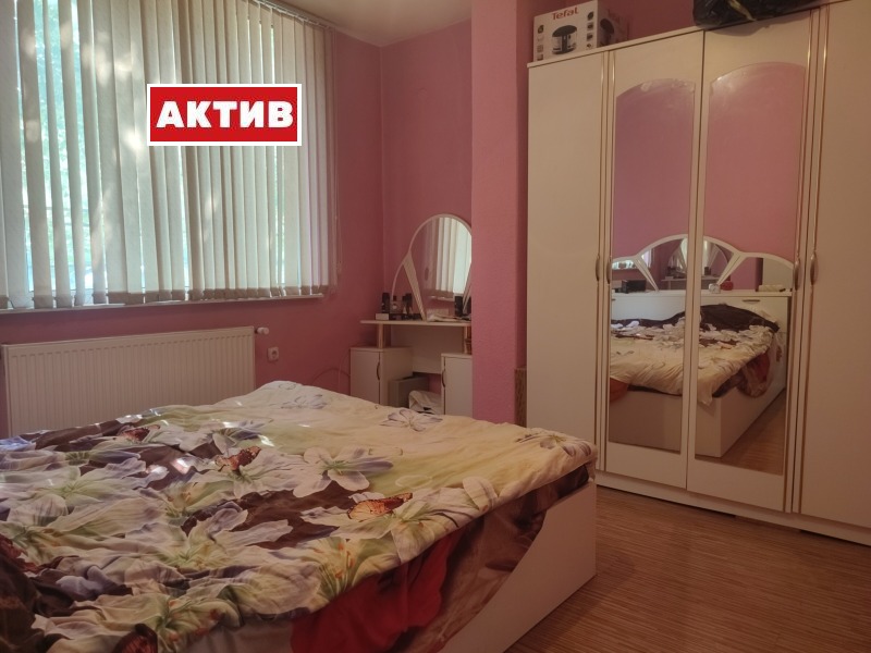 For Sale  3 bedroom Targovishte , Varosha , 106 sq.m | 91680982 - image [8]