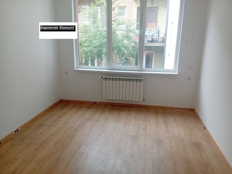 Продава 4-СТАЕН, град София, Център • 400000 € • 59446008 — Holmes.bg