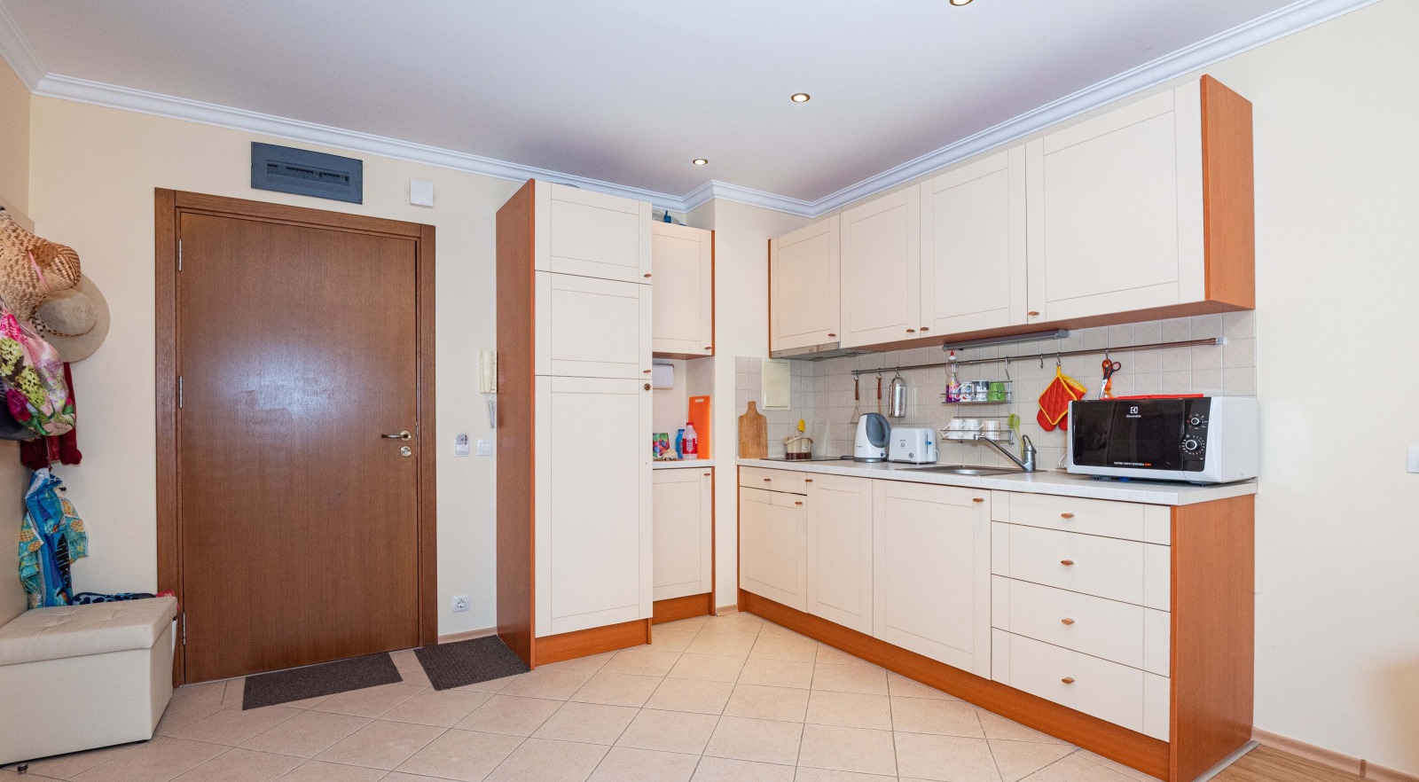 Продава 2-СТАЕН, гр. Черноморец, област Бургас, снимка 2 - Апартаменти - 56081624