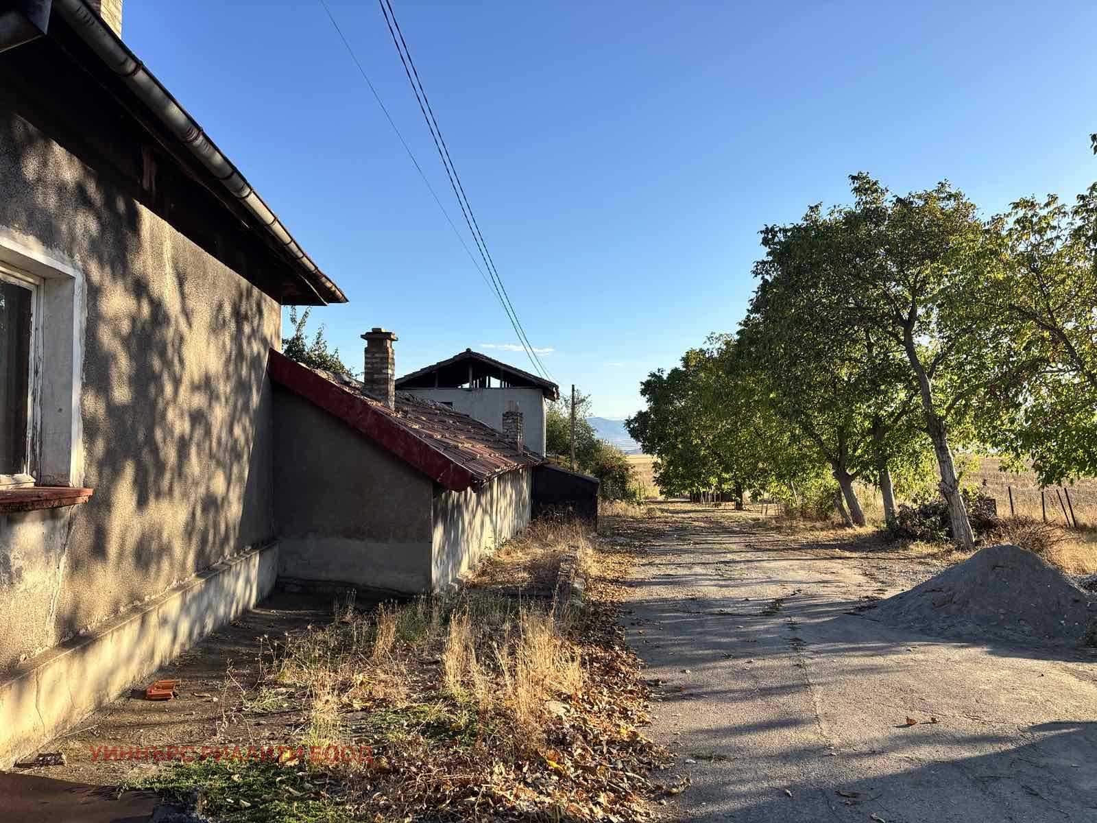 Продава КЪЩА, гр. София, с. Желява, снимка 5 - Къщи - 56274039