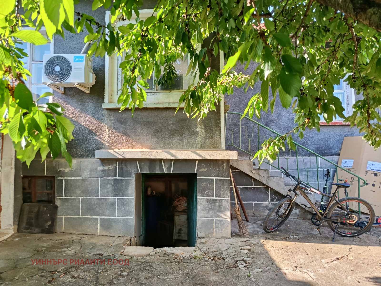 Продава КЪЩА, гр. София, с. Желява, снимка 3 - Къщи - 56274039