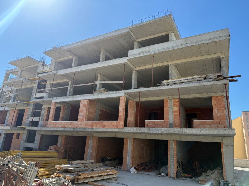 Продава 2-СТАЕН в област Бургас, гр. Поморие - 65 кв.м / 93 007 € » 181 905.88 лв., ДАНИ ИНВЕСТМЪНТ ЕООД