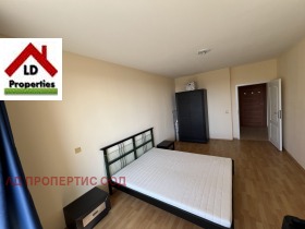 1 bedroom k.k. Zlatni pyasatsi, Varna 6