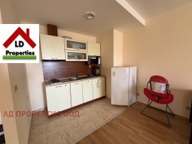 1 bedroom k.k. Zlatni pyasatsi, Varna 4