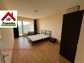 1 bedroom k.k. Zlatni pyasatsi, Varna 5