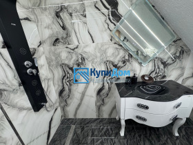 1 quarto Grand Mol, Varna 10