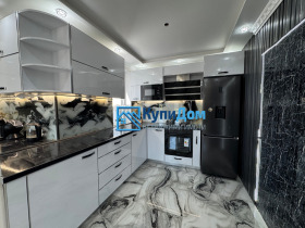 1 quarto Grand Mol, Varna 5