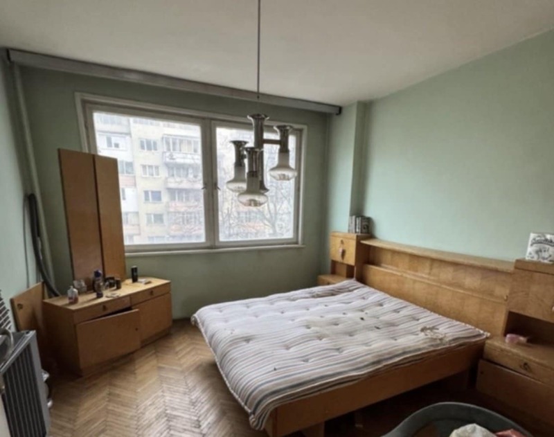 Til salg  1 soveværelse Pleven , 9-ti kvartal , 60 kvm | 53533282 - billede [2]