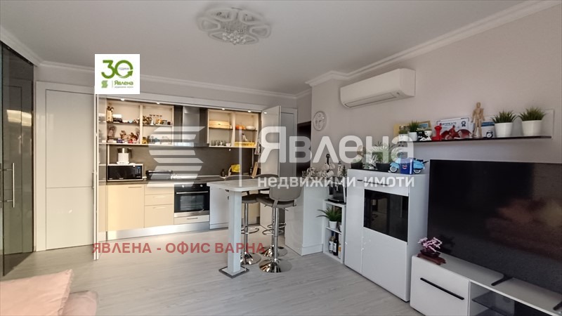 Продава 3-СТАЕН, гр. Варна, м-т Долна Трака, снимка 1 - Aпартаменти - 49091771