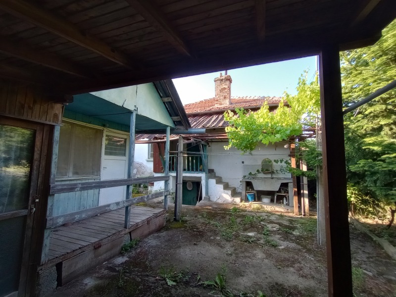 Продава КЪЩА, с. Велика, област Бургас, снимка 2 - Къщи - 52780342