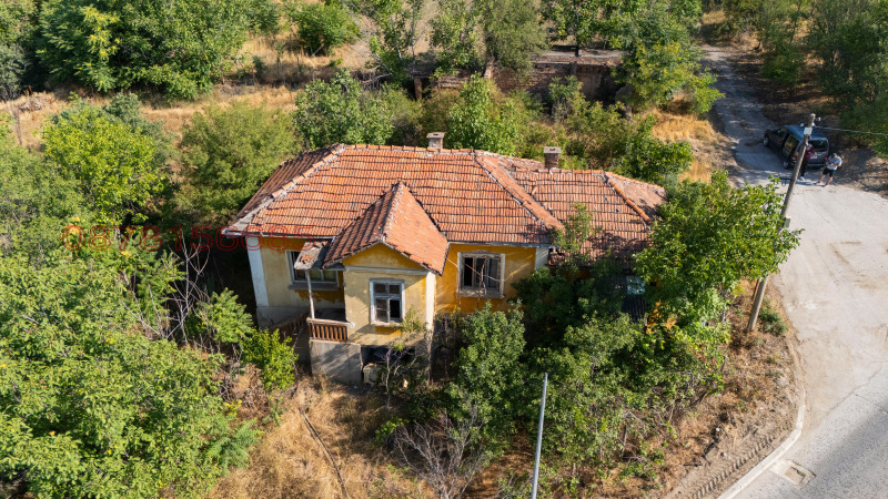 Продава  Къща област Враца , гр. Мизия , 57 кв.м | 86103829