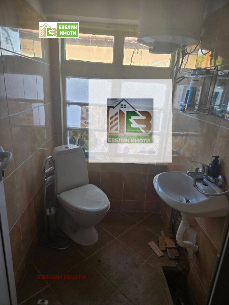 Продава КЪЩА, с. Черешово, област Русе, снимка 2 - Къщи - 52685772