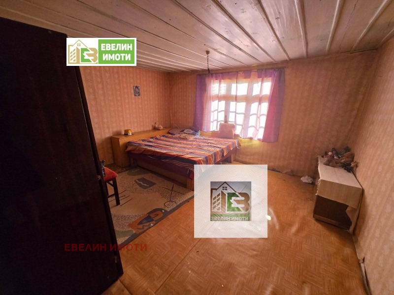 Продава КЪЩА, с. Черешово, област Русе, снимка 5 - Къщи - 52685772