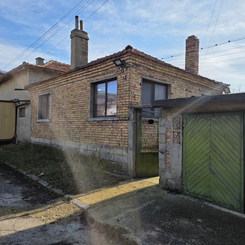 Продава КЪЩА, гр. Провадия, област Варна, снимка 13 - Къщи - 52837581