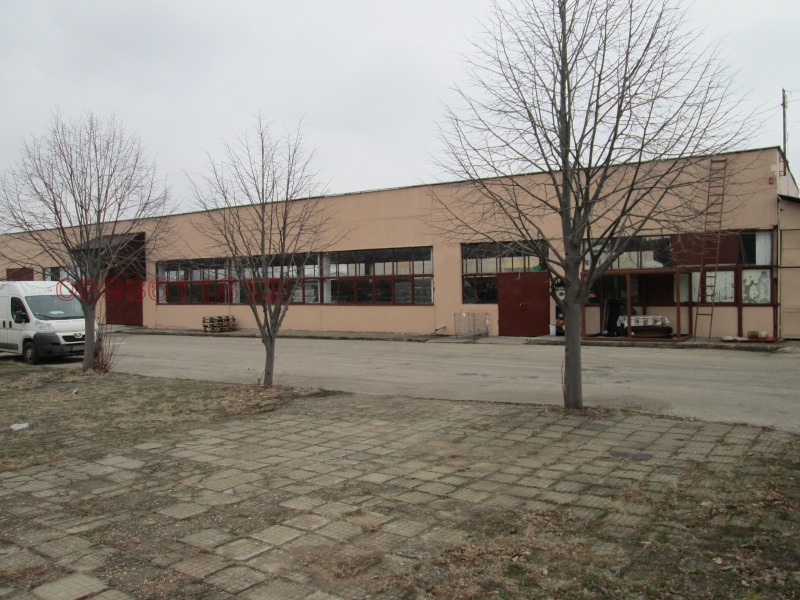 Продава СКЛАД, гр. Враца, Промишлена зона, снимка 16 - Складове - 52781330
