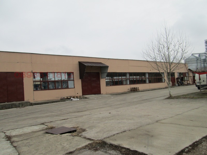 Продава СКЛАД, гр. Враца, Промишлена зона, снимка 9 - Складове - 52781330