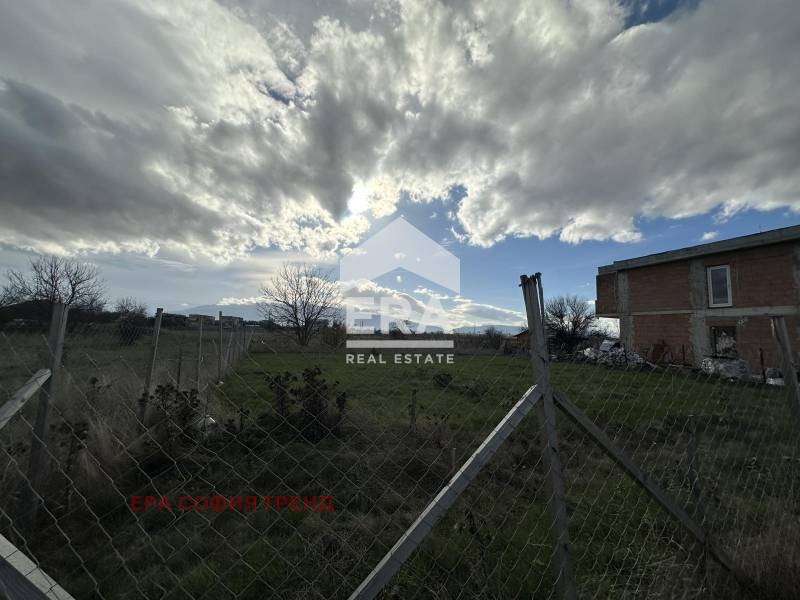 Продава ПАРЦЕЛ, гр. София, Бенковски, снимка 2 - Парцели - 52521301