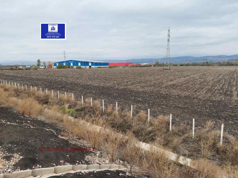 Продава ЗЕМЕДЕЛСКА ЗЕМЯ, гр. Божурище, област София област, снимка 6 - Земеделска земя - 41874005