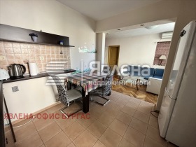 Продажба на етажи от къща в област Бургас - изображение 3 